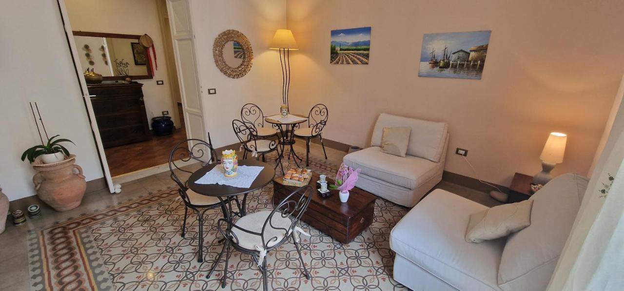 Guest house Eureka