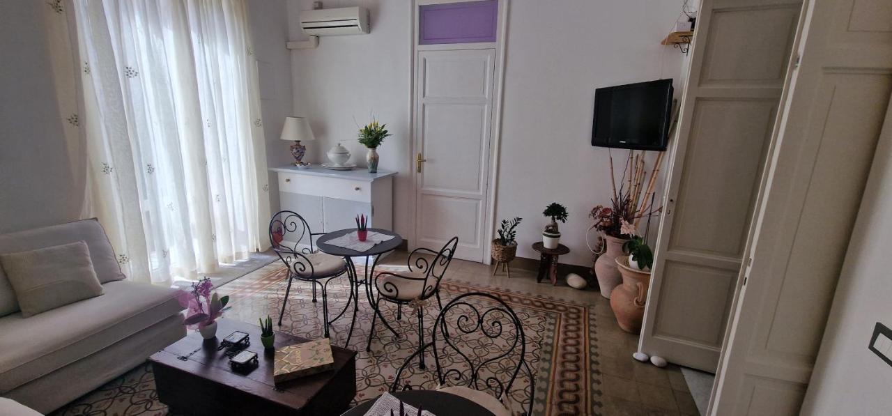 Guest house Eureka